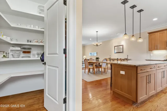 $795,000 | 214 Seaside Avenue, Unit 2, Stamford, CT 06902