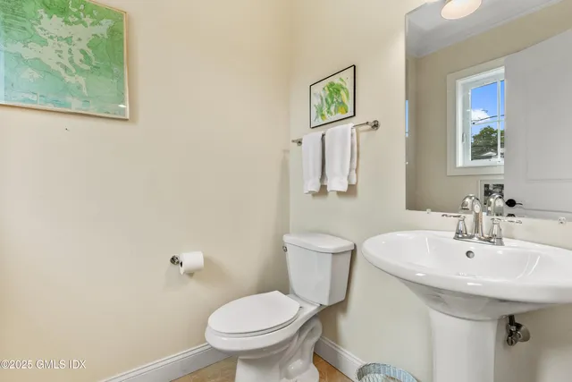 $795,000 | 214 Seaside Avenue, Unit 2, Stamford, CT 06902