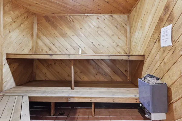 $379,900 | 530 East Hiawatha Drive, Unit 617, Wisconsin Dells, WI 53965