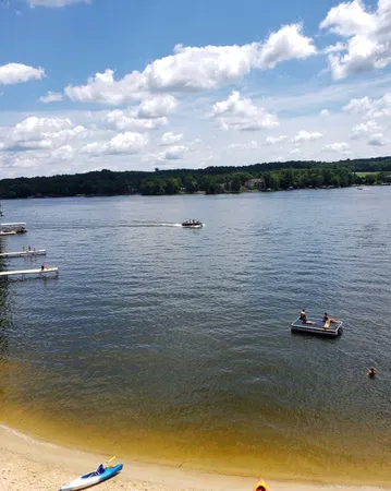 $379,900 | 530 East Hiawatha Drive, Unit 617, Wisconsin Dells, WI 53965