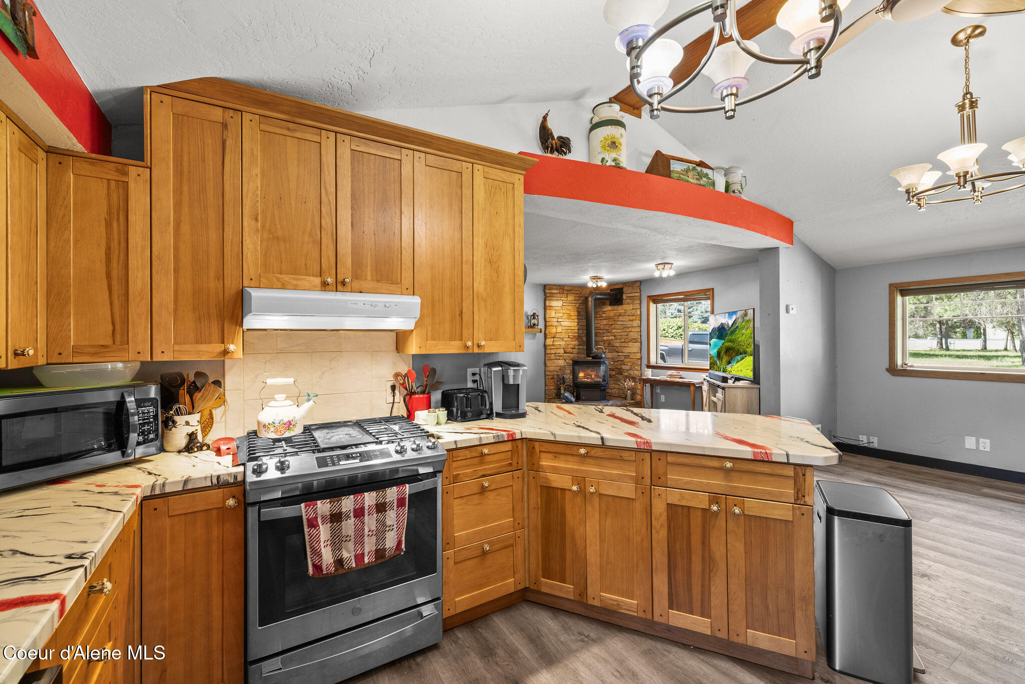 16700 North Mountain View Road Rathdrum, ID 83858 - Photo 16 of 44 16_Kitchen 3