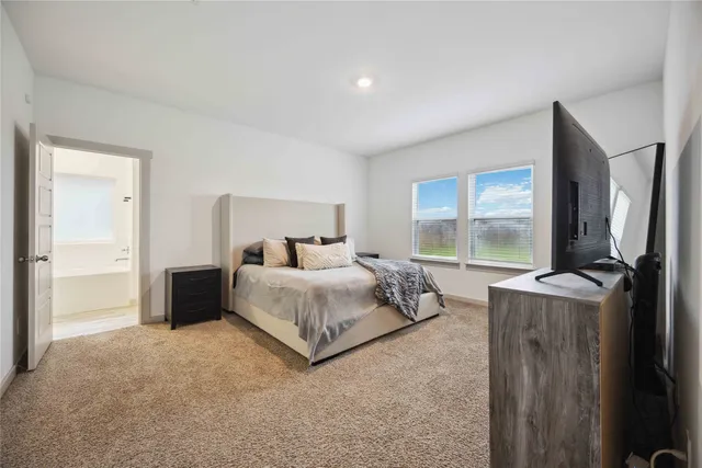 $2,200 | 303 William Lane, Rosharon, TX 77583