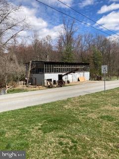 7798 Gnatstown Road Hanover, PA 17331 - Photo 3 of 8