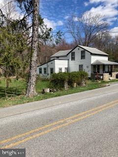 7798 Gnatstown Road Hanover, PA 17331 - Photo 7 of 8