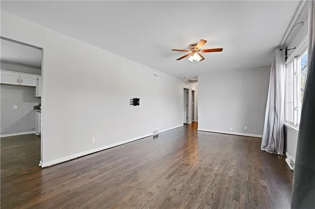 $240,000 | 657 Northeast Russell Rd., Kansas City, MO 64116