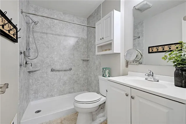 $240,000 | 657 Northeast Russell Rd., Kansas City, MO 64116