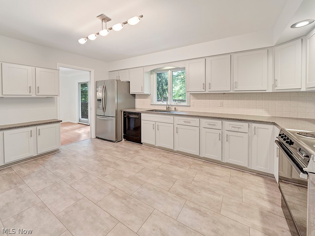29000 Emery Road Chagrin Falls, OH 44022 - Photo 11 of 27 Gallery Image 11