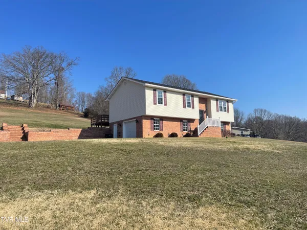 $340,000 | 496 Glade Hill Drive, Lebanon, VA 24266