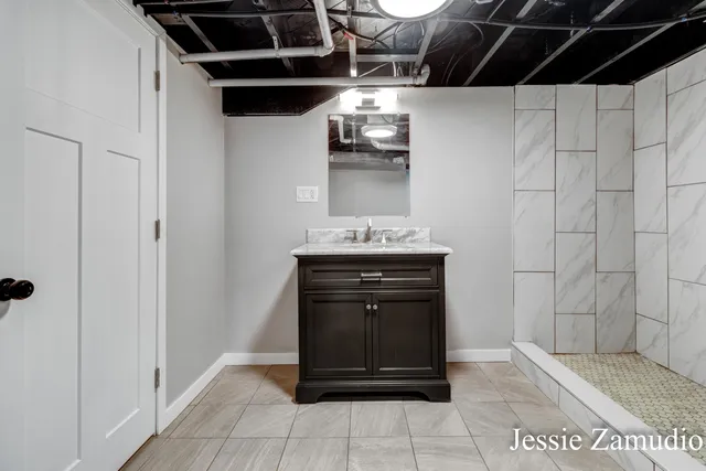 $335,000 | 609 60th Street Southeast, Kentwood, MI 49548