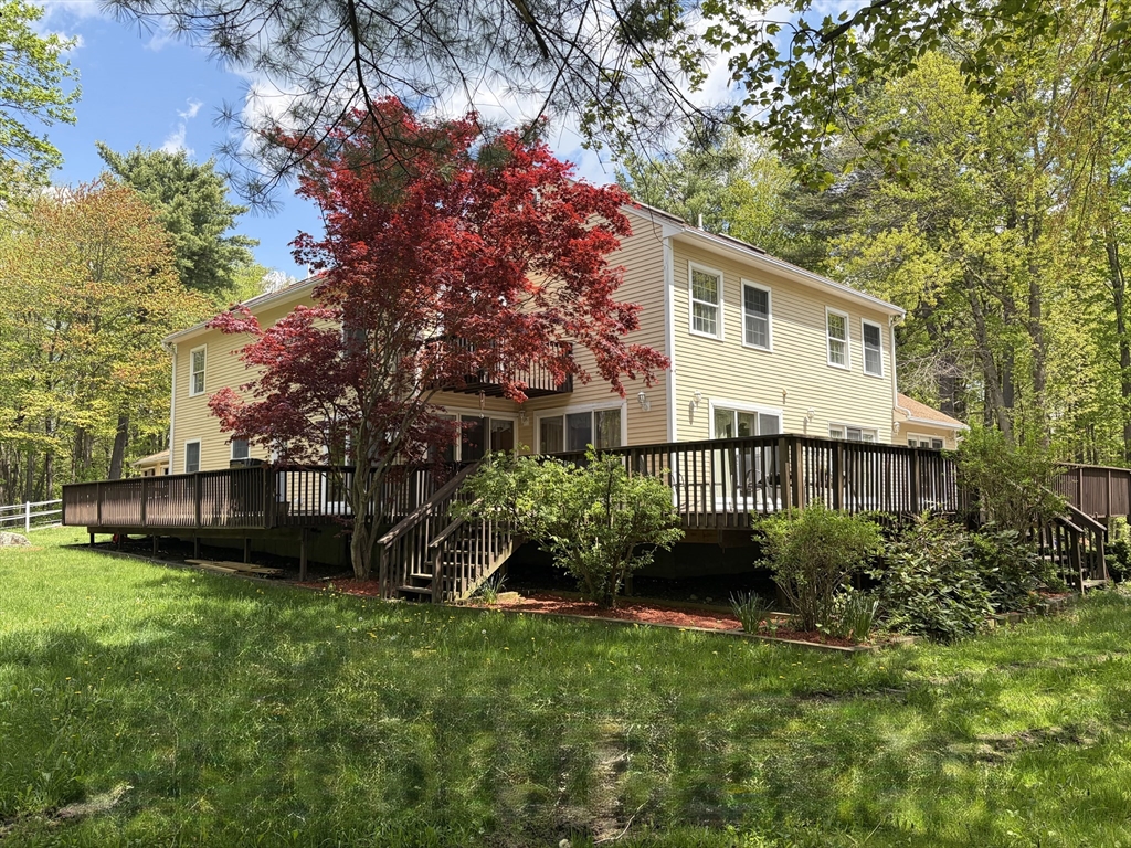522 Greenville Road Ashby, MA 01431 - Photo 3 of 38