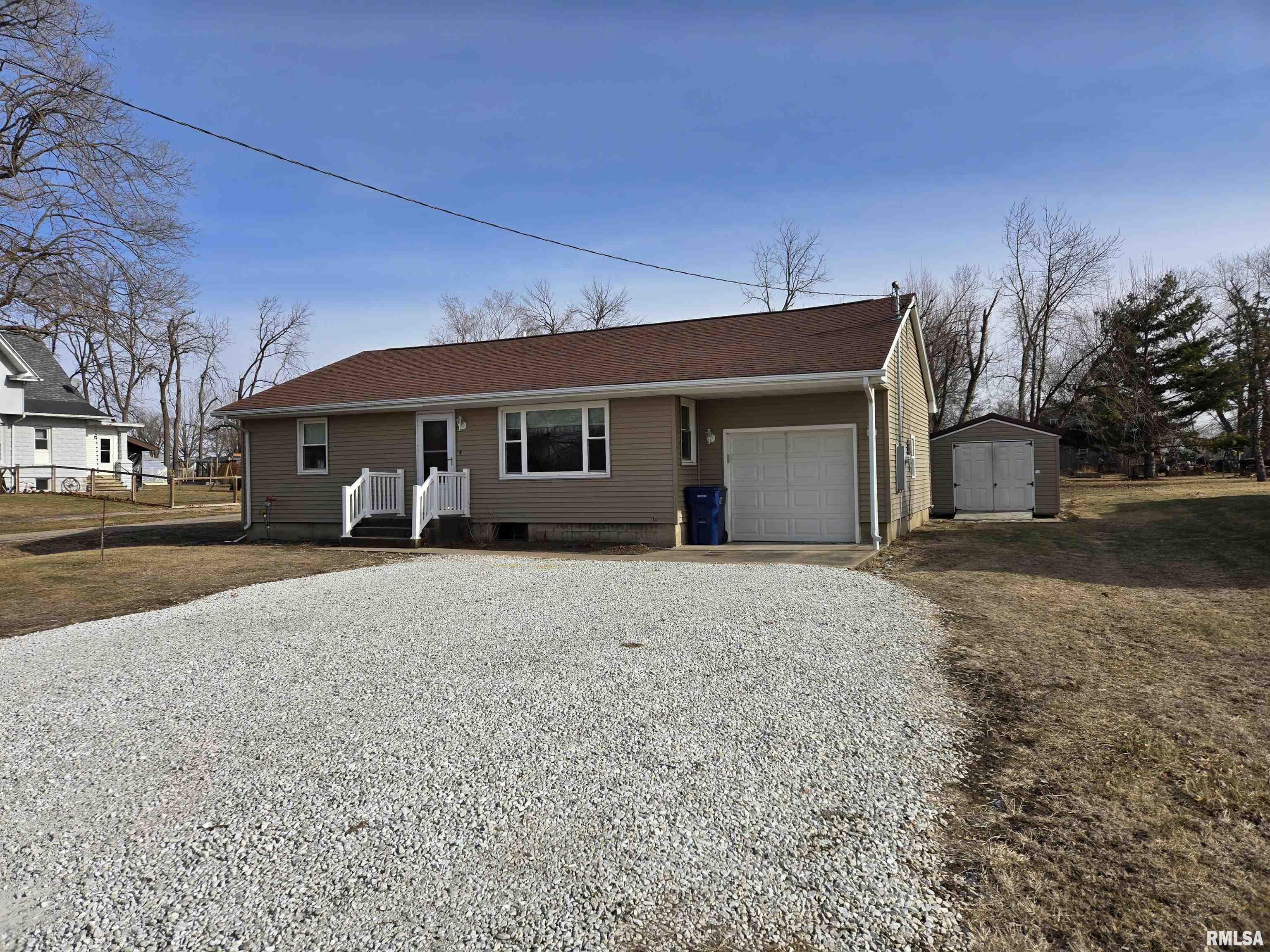 207 North 1st Street La Harpe, IL 61450 - Photo 1 of 24