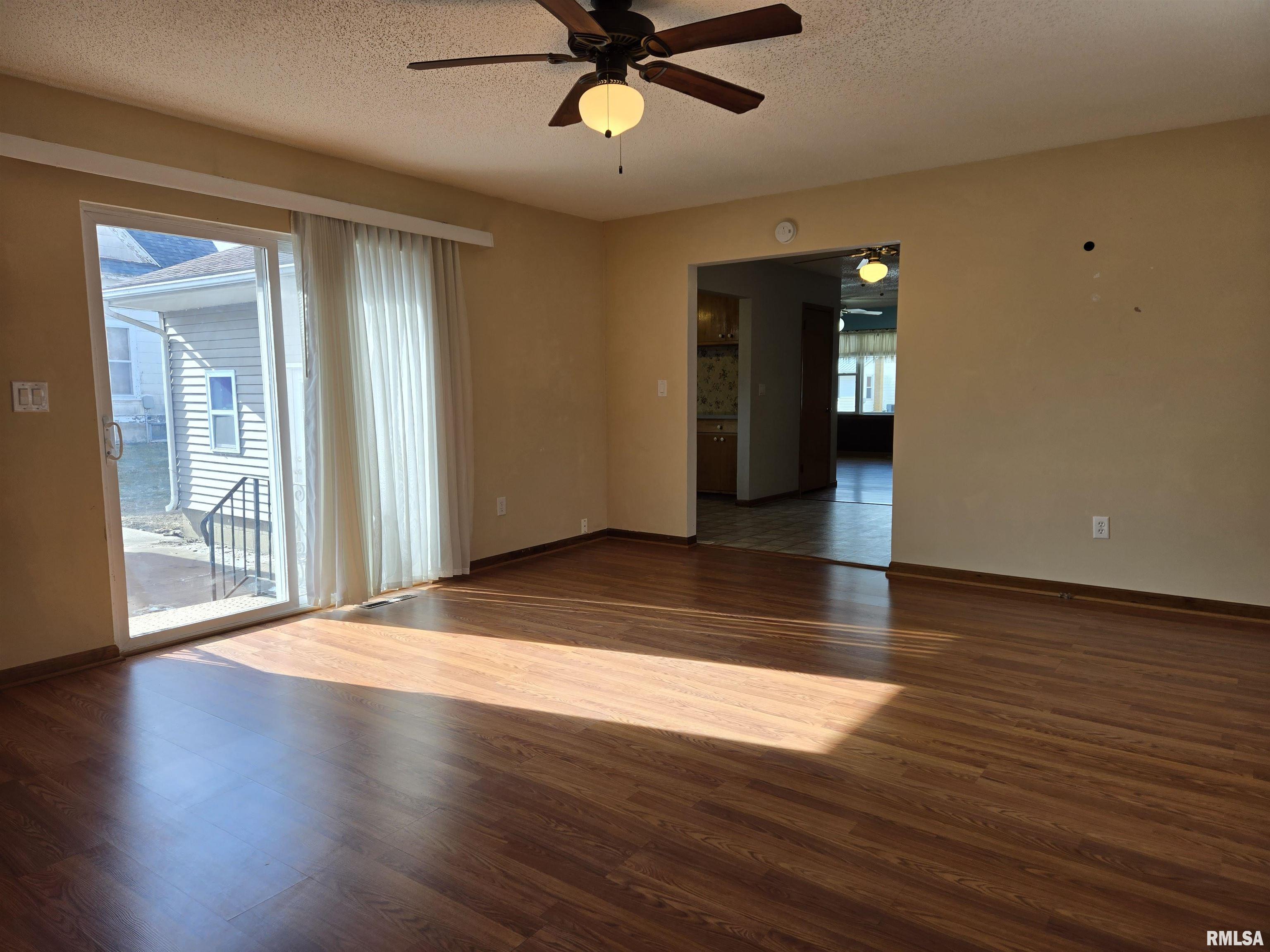 207 North 1st Street La Harpe, IL 61450 - Photo 13 of 24