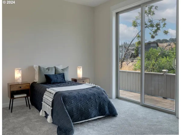 $575,000 | 112 Southshore Avenue, The Dalles, OR 97058