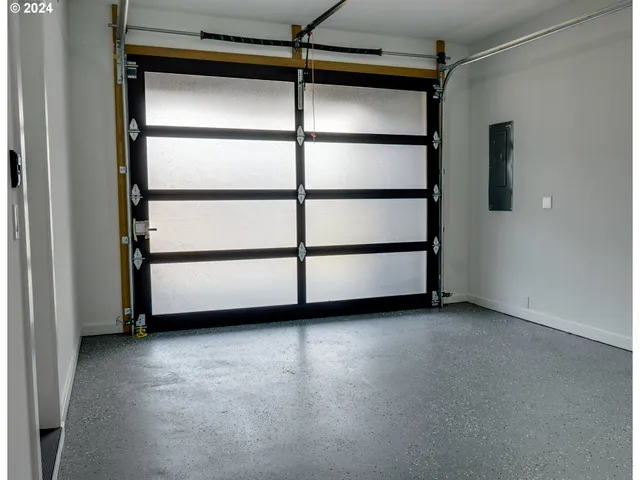 $625,000 | 112 Southshore Avenue, The Dalles, OR 97058