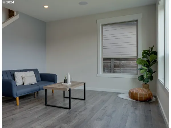 $575,000 | 112 Southshore Avenue, The Dalles, OR 97058