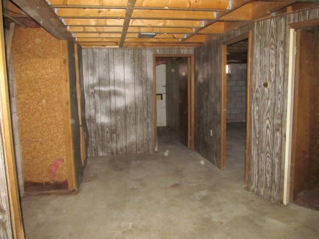 5707 South Lime Lake Road Cedar, MI 49621 - Photo 17 of 30 1814303-16.JPG