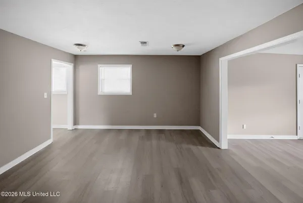 $69,900 | 2920 Lakewood Drive, Jackson, MS 39212