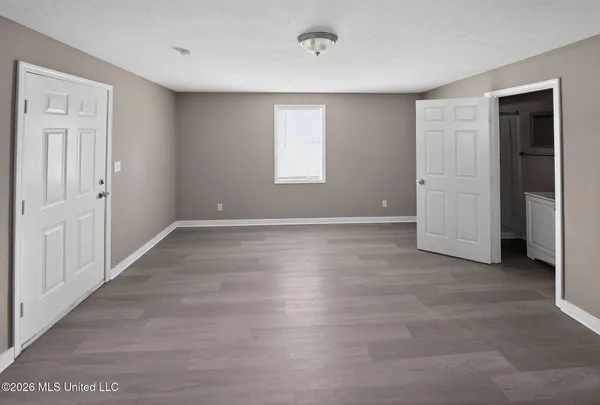 $69,900 | 2920 Lakewood Drive, Jackson, MS 39212
