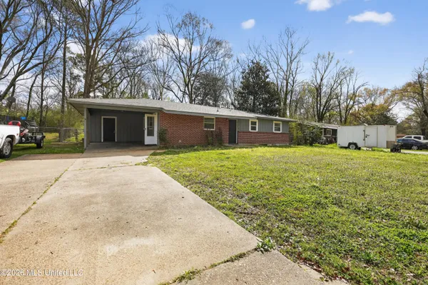$69,900 | 2920 Lakewood Drive, Jackson, MS 39212