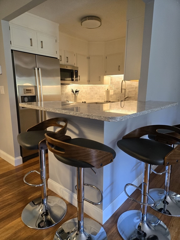 31 Hamlin Lane, Unit B24 Needham, MA 02492 - Photo 5 of 32