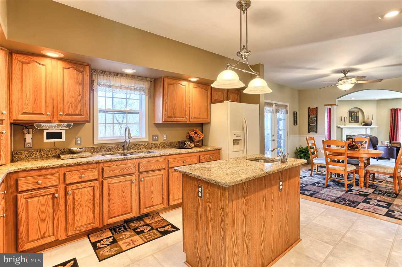 5486 Devonshire Road Harrisburg, PA 17112 - Photo 11 of 25 Gallery Image 11