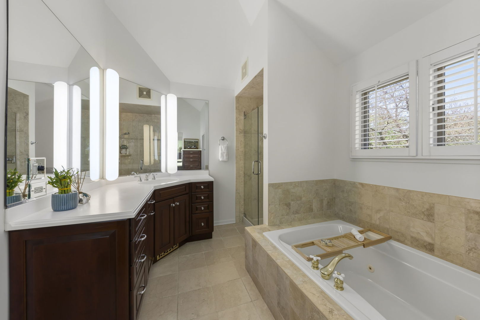 1262 Midwest Lane Wheaton, IL 60189 - Photo 20 of 45