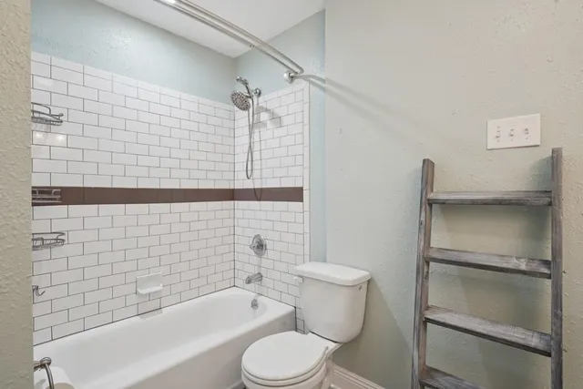 $1,700 | 177 Elvie Court, Avondale, LA 70094