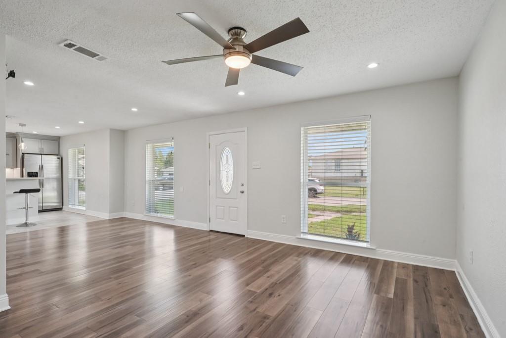 177 Elvie Court Avondale, LA 70094 - Photo 4 of 25