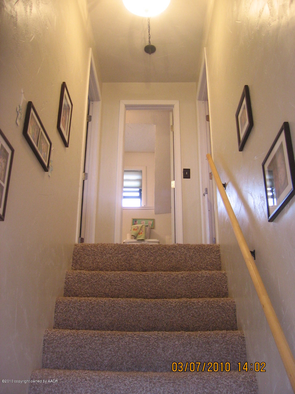 4401 Crockett Street Amarillo, TX 79110 - Photo 9 of 15 a view of entryway and hall with a window