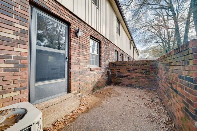 $1,250 | 930 South Water Avenue, Unit 5, Gallatin, TN 37066