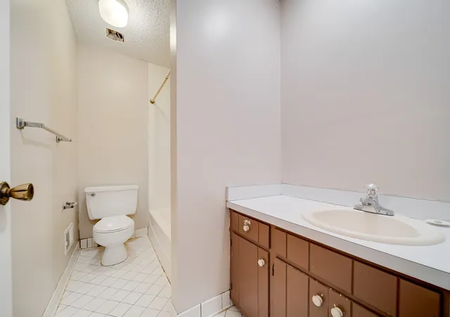 $1,250 | 930 South Water Avenue, Unit 5, Gallatin, TN 37066