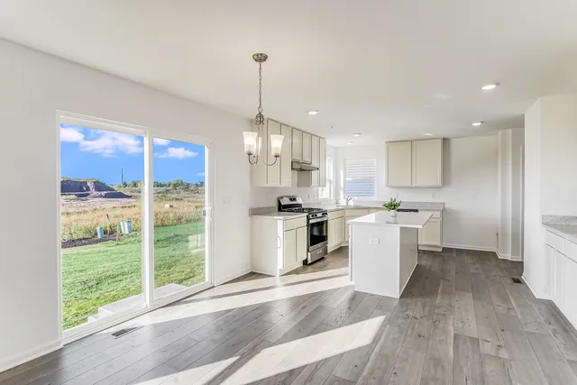 $617,015 | 488 Endicott Road, South Elgin, IL 60177