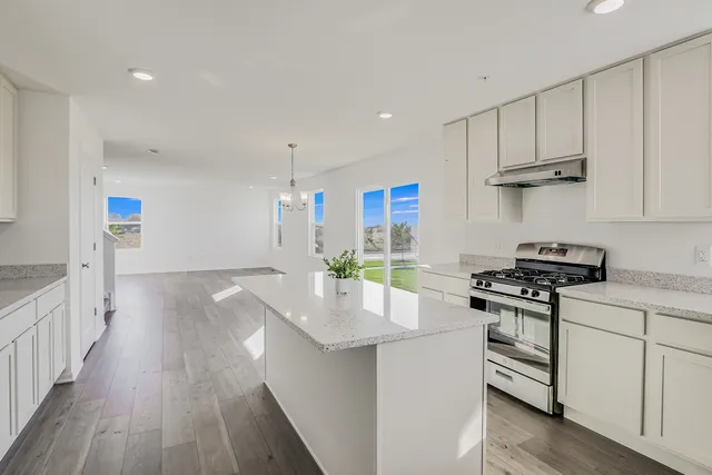 $617,015 | 488 Endicott Road, South Elgin, IL 60177