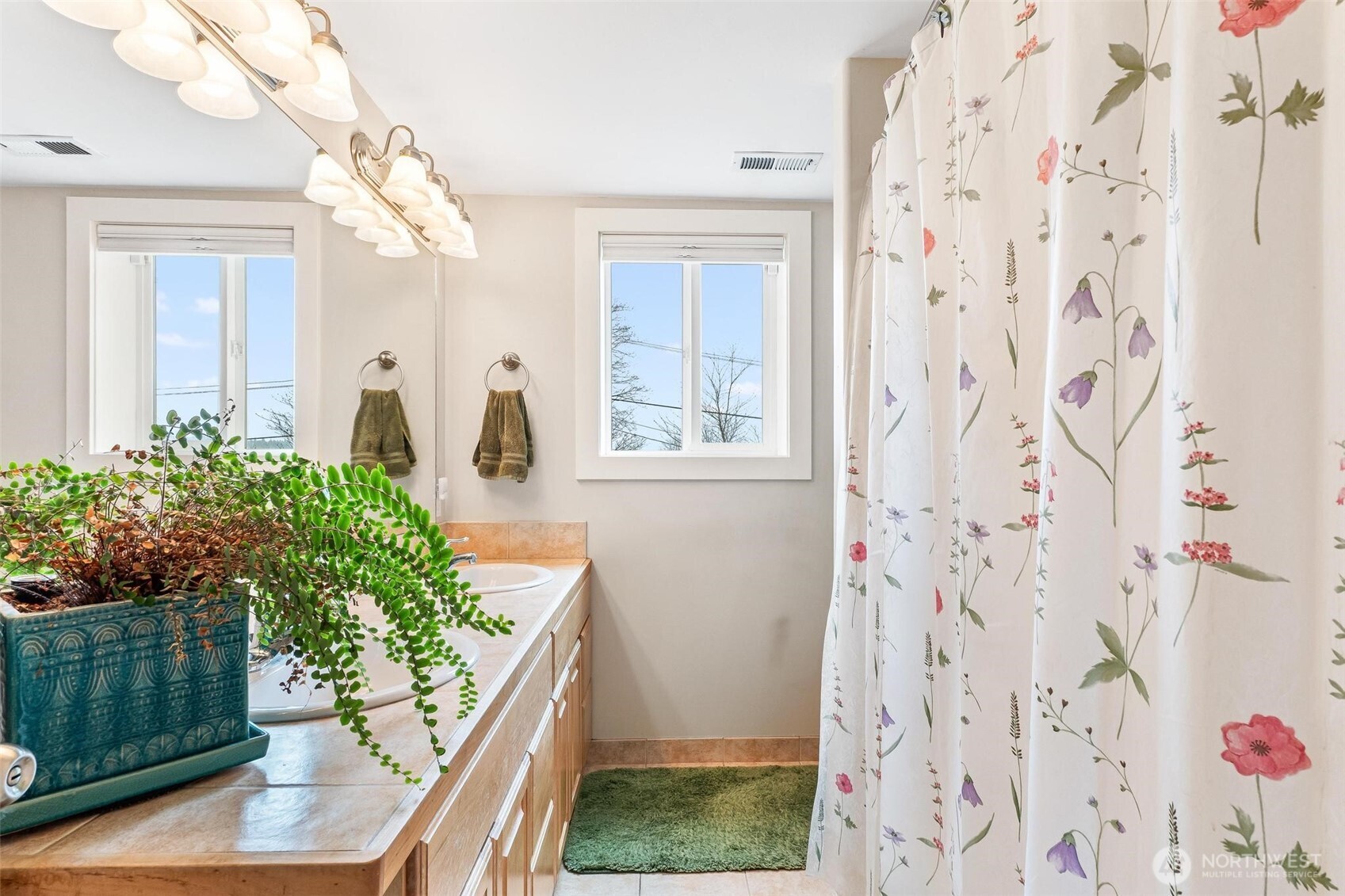 5162 South Wallace Street Seattle, WA 98178 - Photo 26 of 37