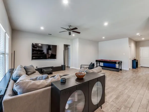 $2,650 | 1202 Quartzite Street, Cedar Hill, TX 75104