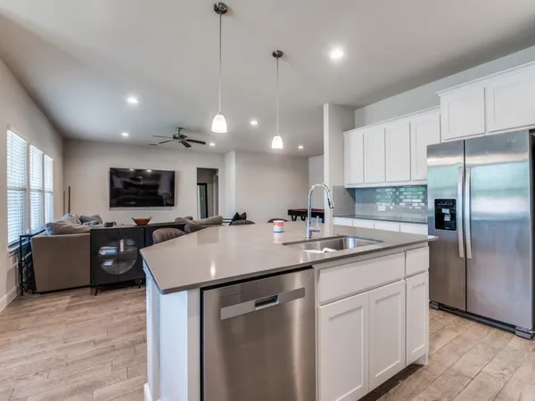 $2,650 | 1202 Quartzite Street, Cedar Hill, TX 75104