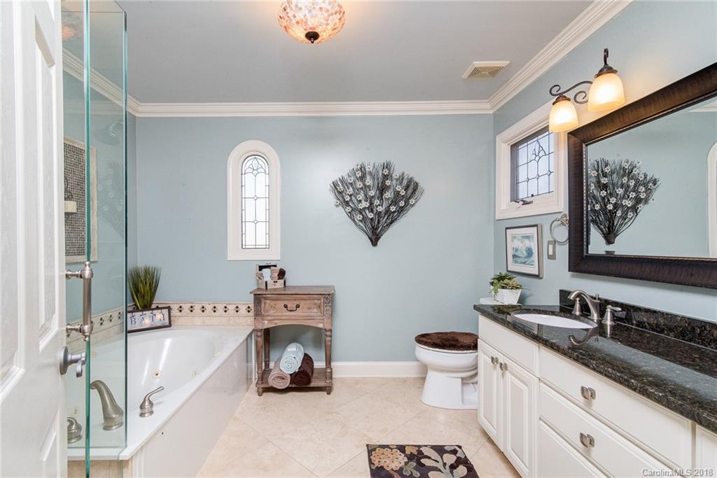 6025 Sharon Road Charlotte, NC 28210 - Photo 17 of 24 Gallery Image 17