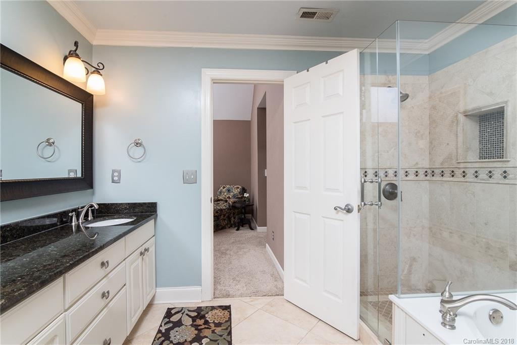 6025 Sharon Road Charlotte, NC 28210 - Photo 20 of 24 Gallery Image 20