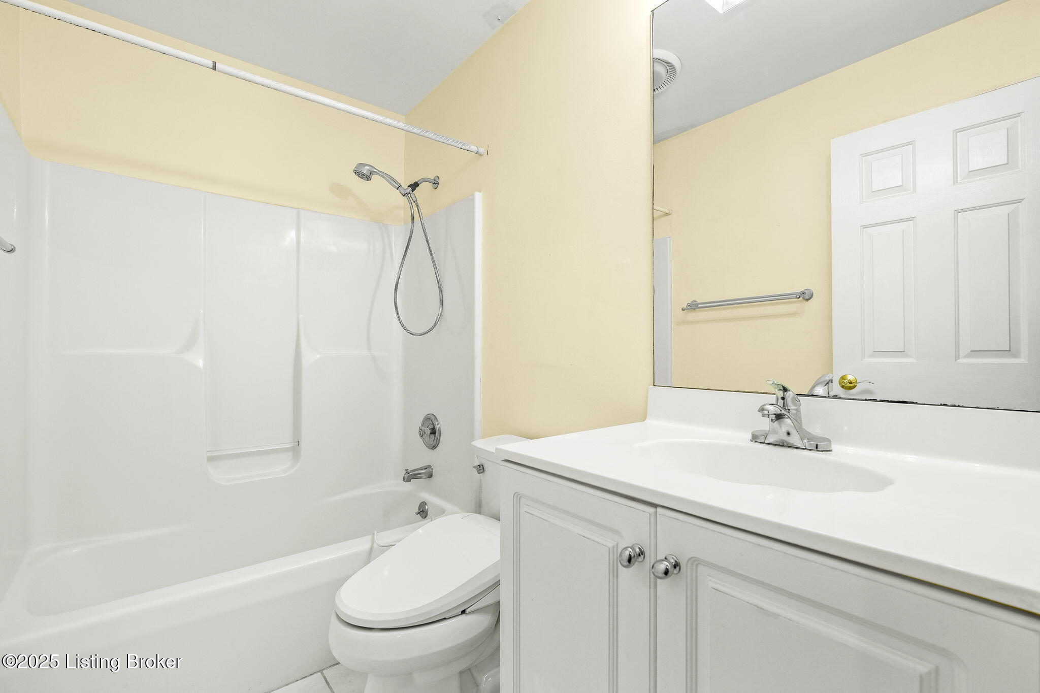 1772 McCoun Road Smithfield, KY 40068 - Photo 20 of 33 Primary Bathroom