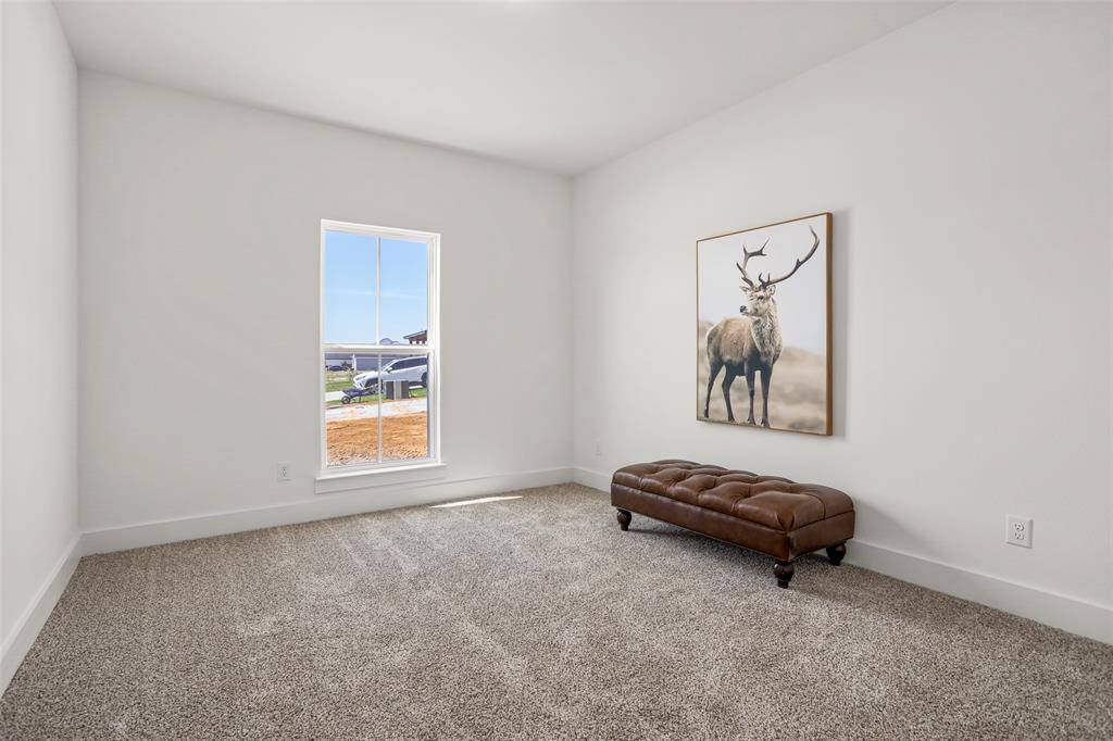 204 Cliff Court Godley, TX 76044 - Photo 21 of 27 a living room with furniture and a window