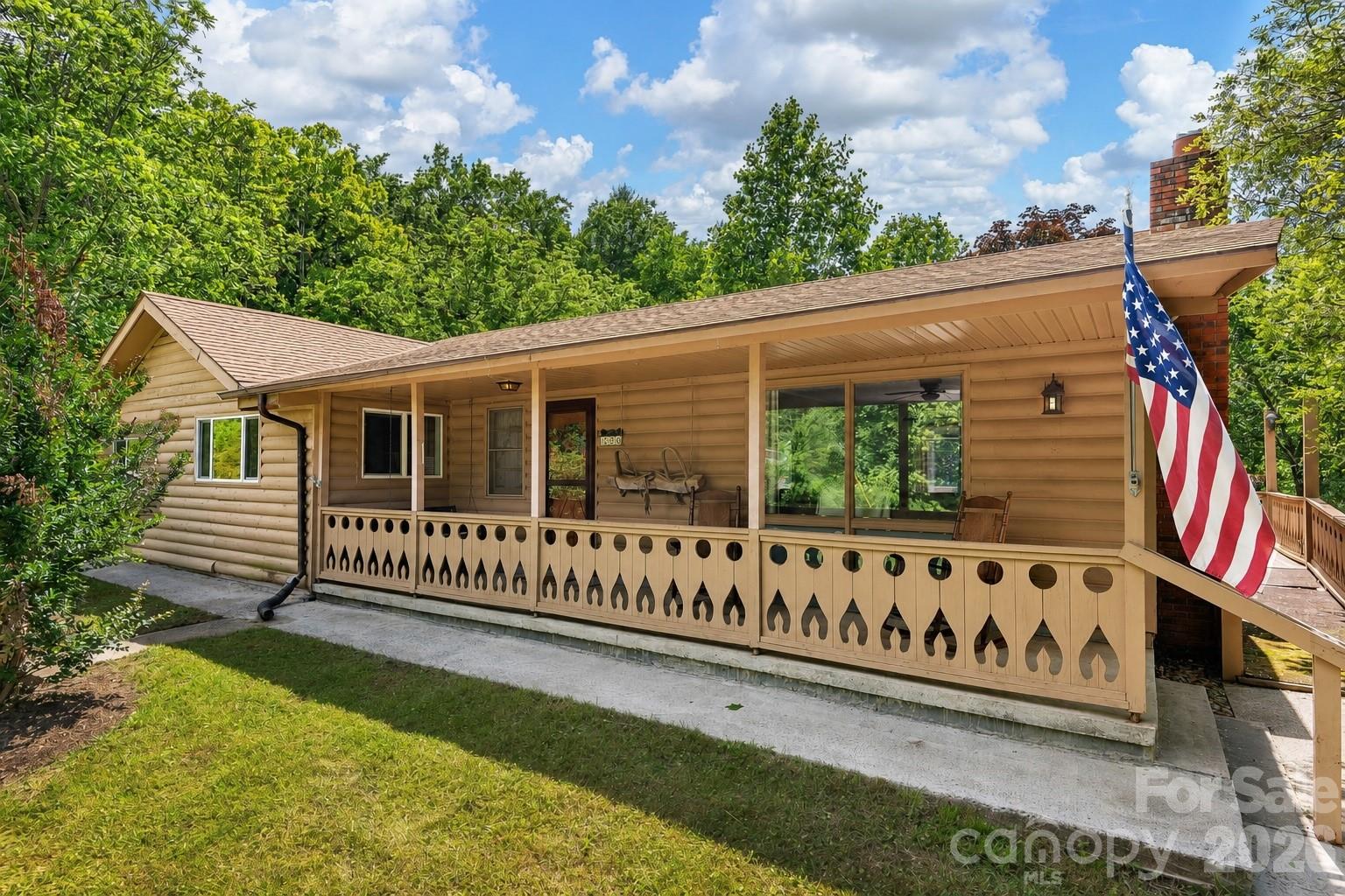 185 Indian Springs Road Clyde, NC 28721 - Photo 1 of 23