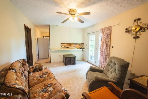 $275,000 | 331 Luther Villa Road, Sneedville, TN 37869