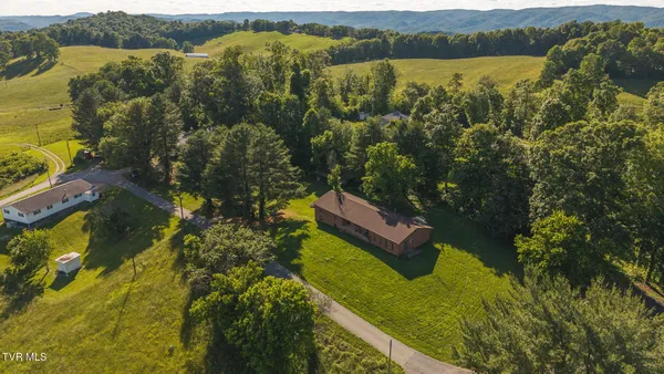 $275,000 | 331 Luther Villa Road, Sneedville, TN 37869