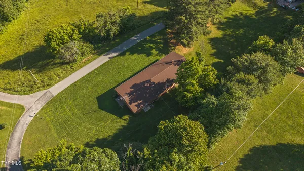 $275,000 | 331 Luther Villa Road, Sneedville, TN 37869