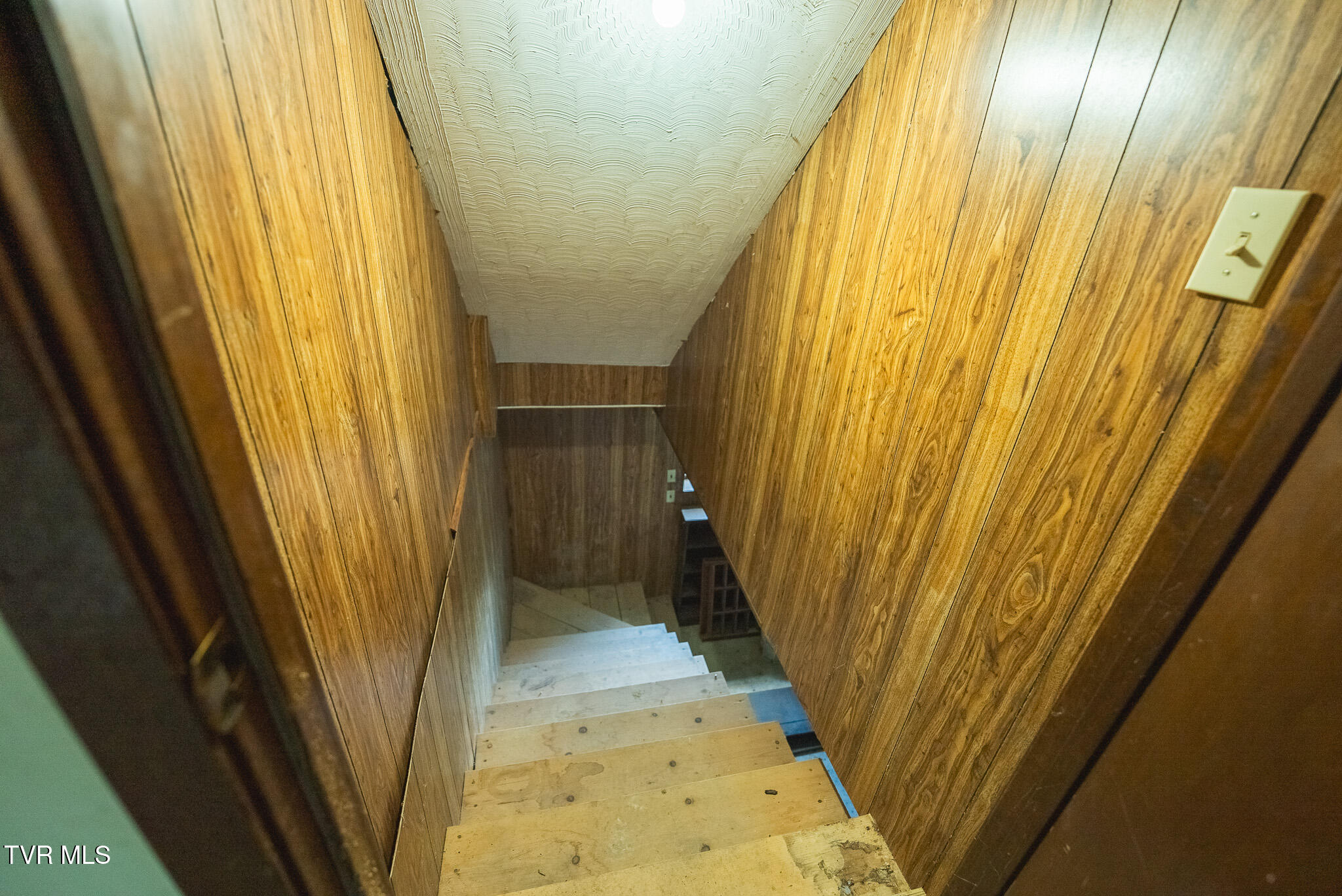 331 Luther Villa Road Sneedville, TN 37869 - Photo 40 of 59 DSC08412