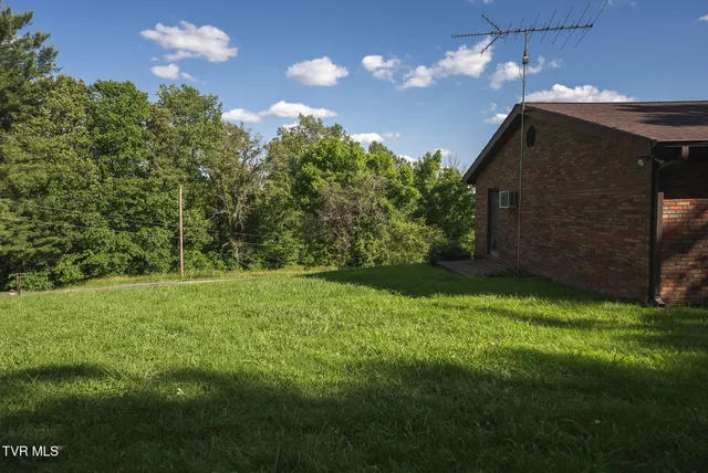 $285,000 | 331 Luther Villa Road, Sneedville, TN 37869