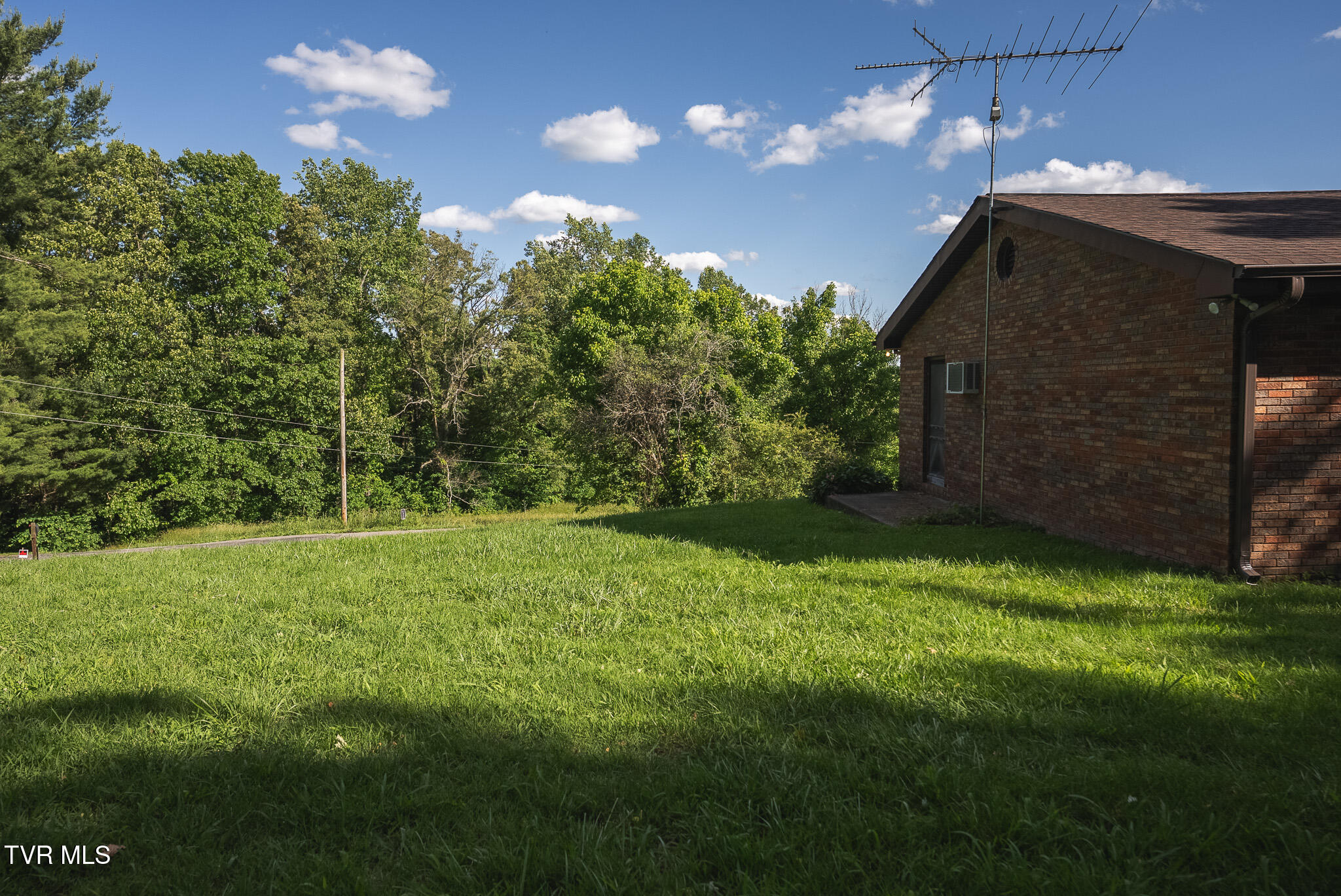 331 Luther Villa Road Sneedville, TN 37869 - Photo 48 of 59 DSC08440