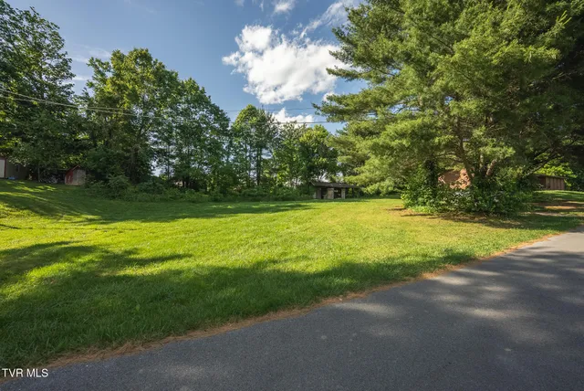 $285,000 | 331 Luther Villa Road, Sneedville, TN 37869