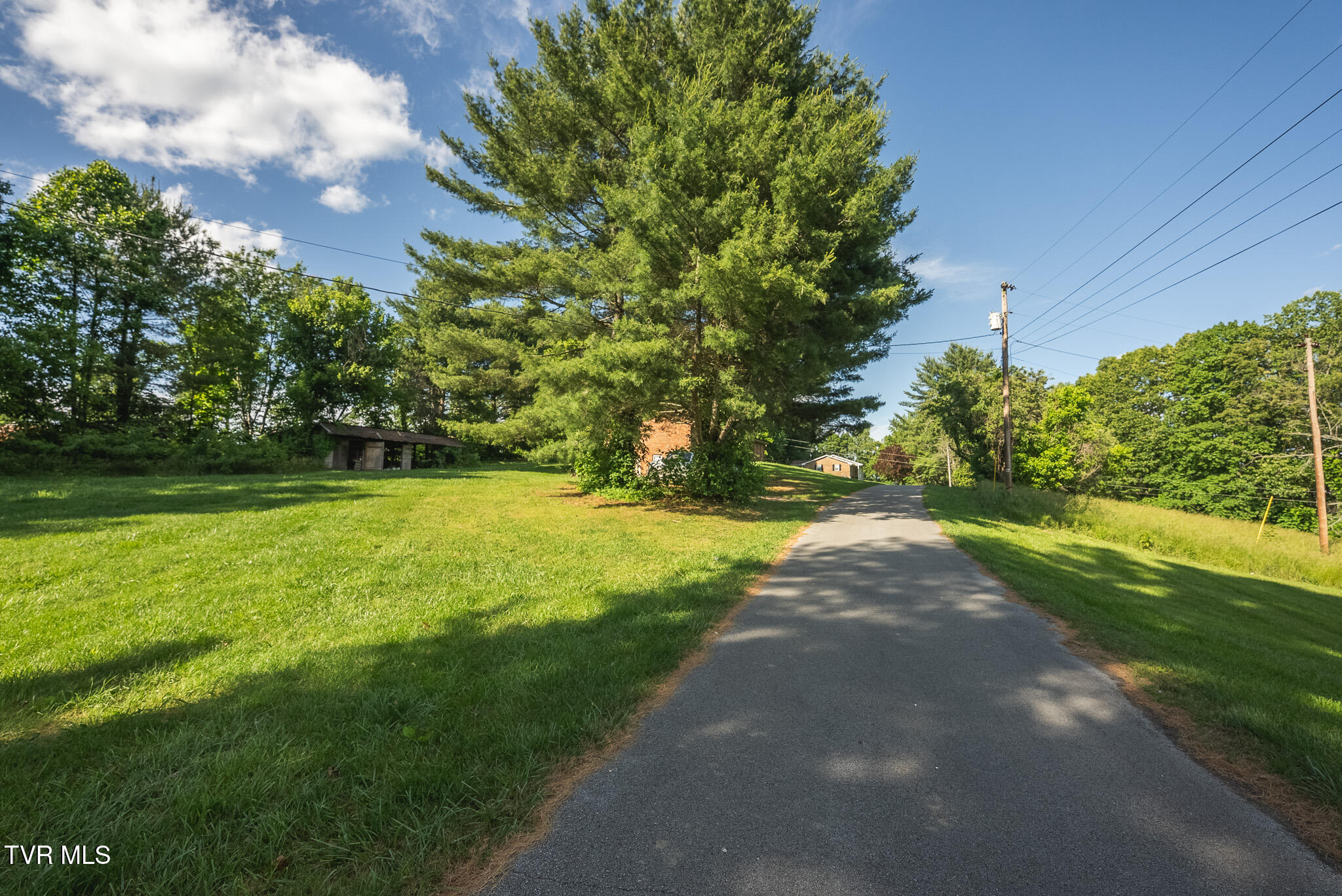 331 Luther Villa Road Sneedville, TN 37869 - Photo 58 of 59 DSC08451