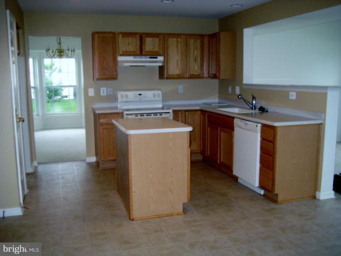 115 Lister Lane Ridgely, MD 21660 - Photo 13 of 17 Kitchen